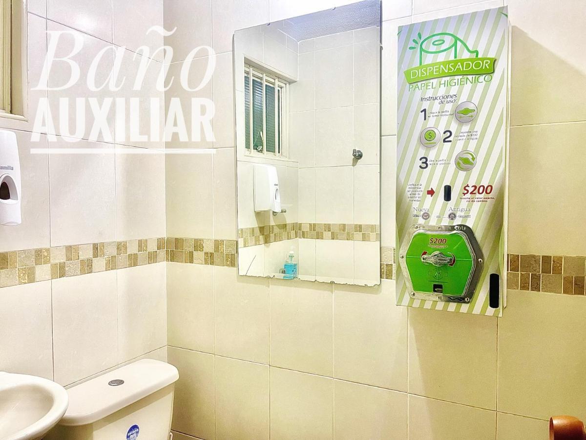Quarto em Acomodações Particulares A 5 Minutos Del Aeropuerto El Dorado Bogotá